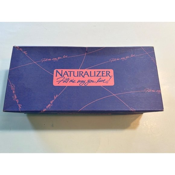 Women's Naturalizer Slip On Shoes Size 9B Katherine Red Smooth Cone Heel - Picture 9 of 10